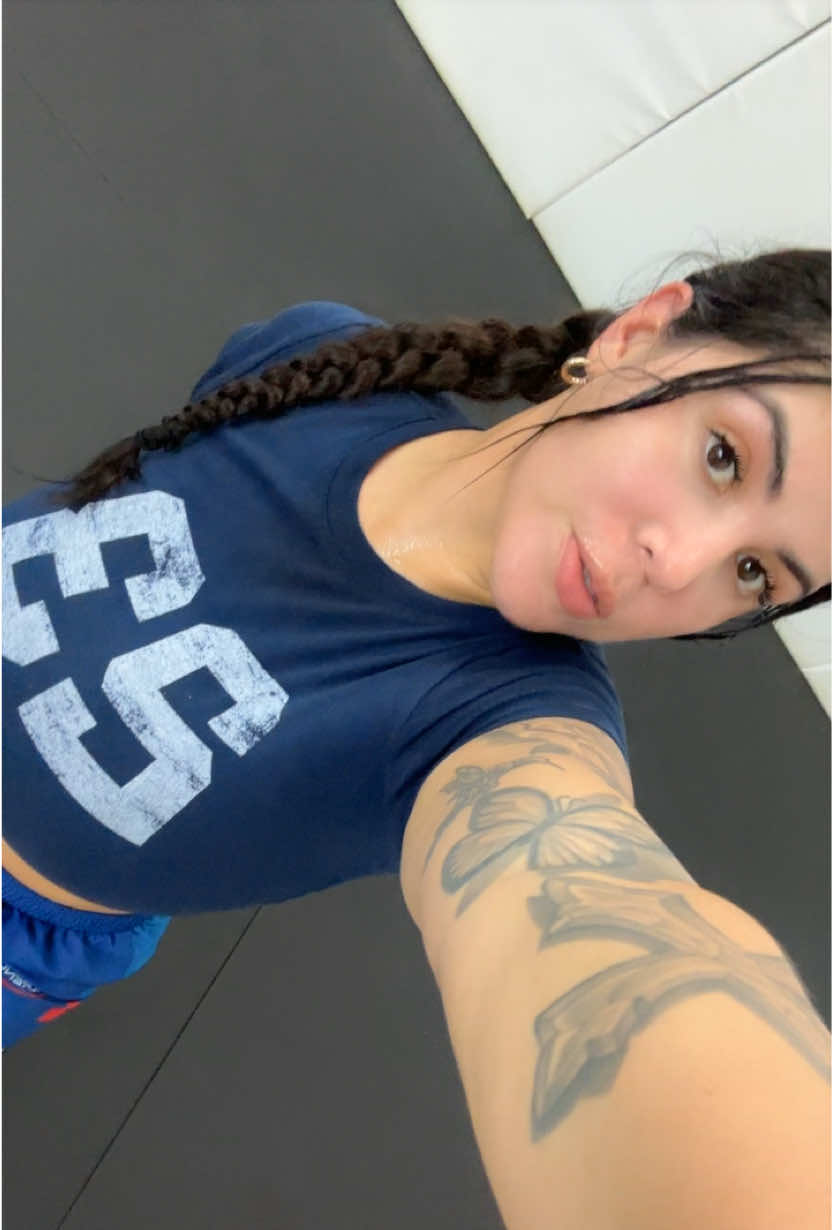 @LatinaGirlFriend