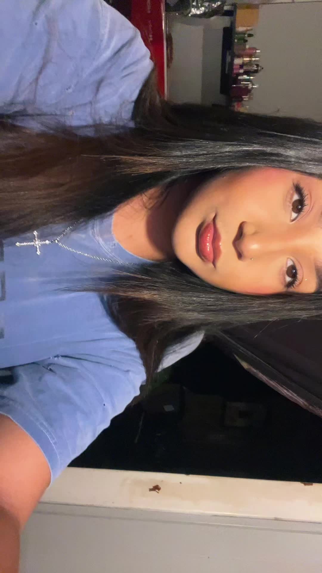 @Gabriela