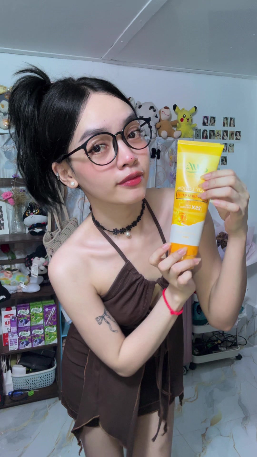 @Ellaa