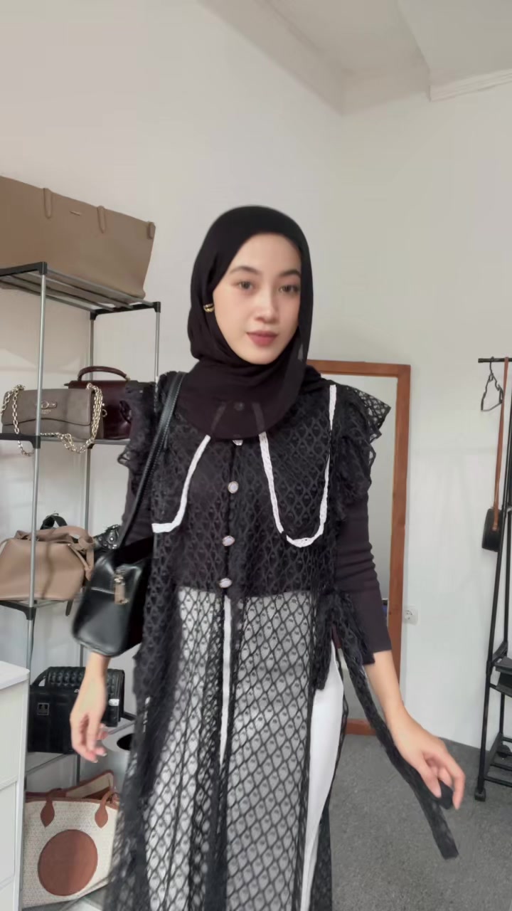 @Adellia Futri