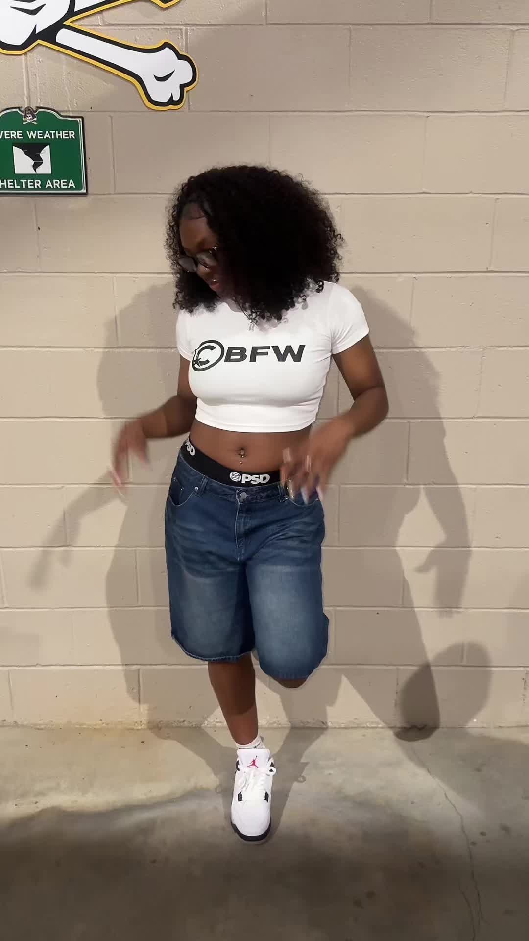 @Yogirlamaya🤭
