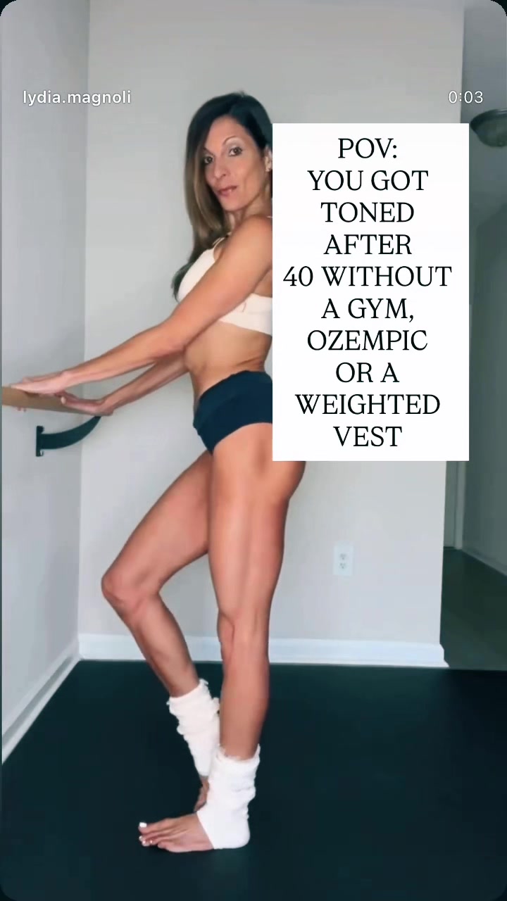 @Lydia Magnoli | Home Workouts