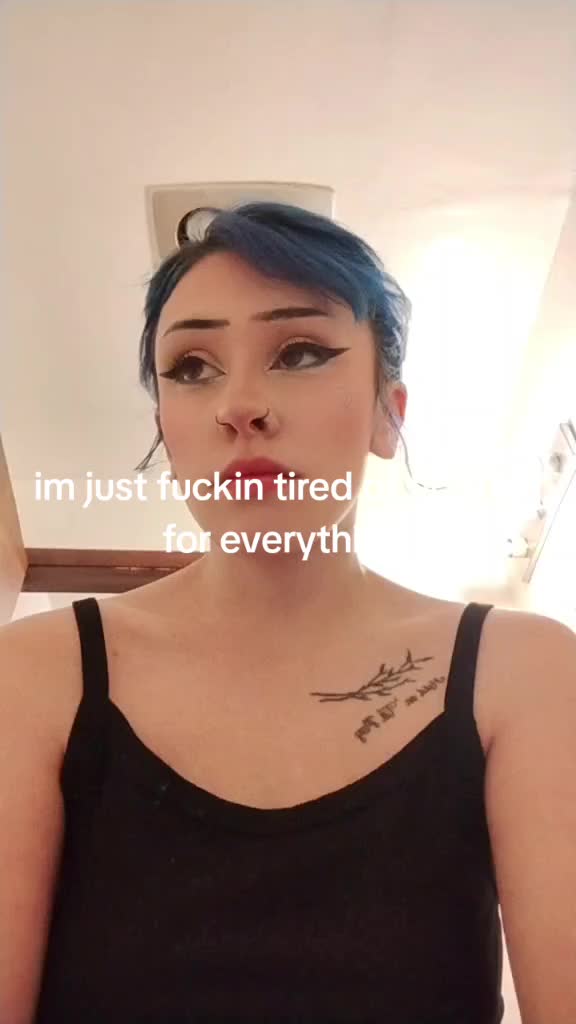 @izzy_honeyy