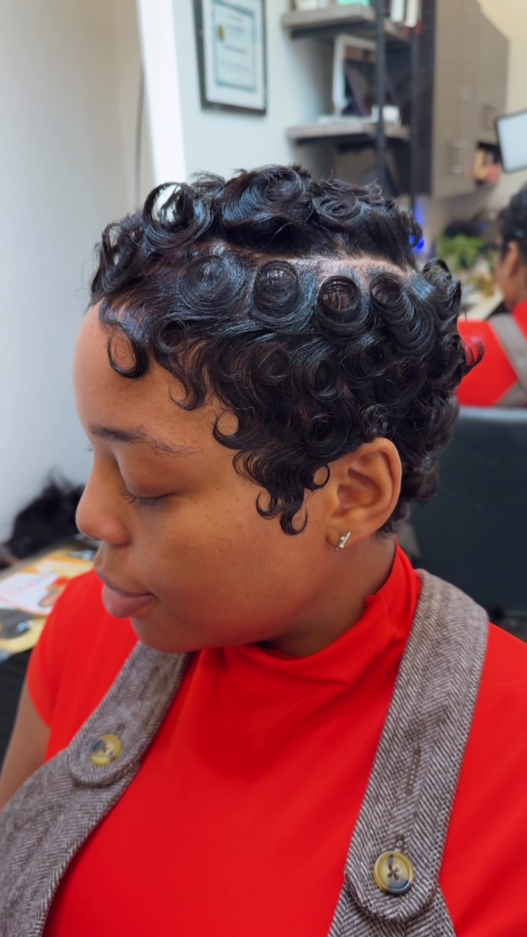 @The_Short_Hair_Expert