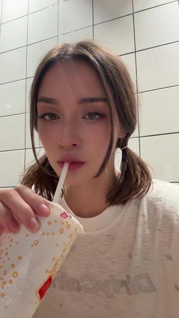 @Ari