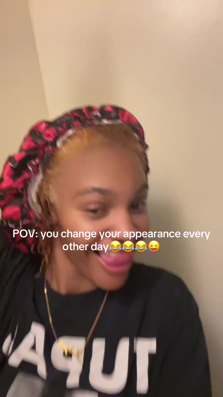 @joysoexotic._
