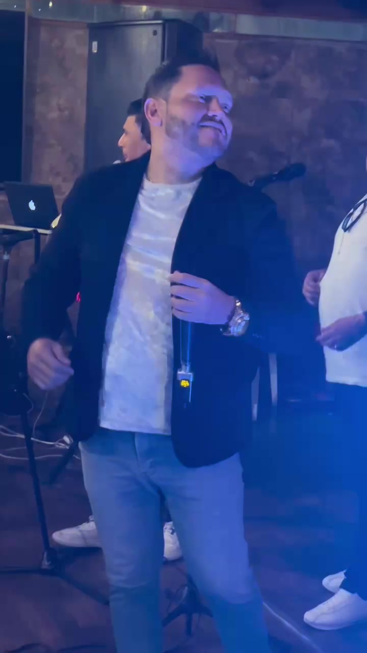 @leomar García