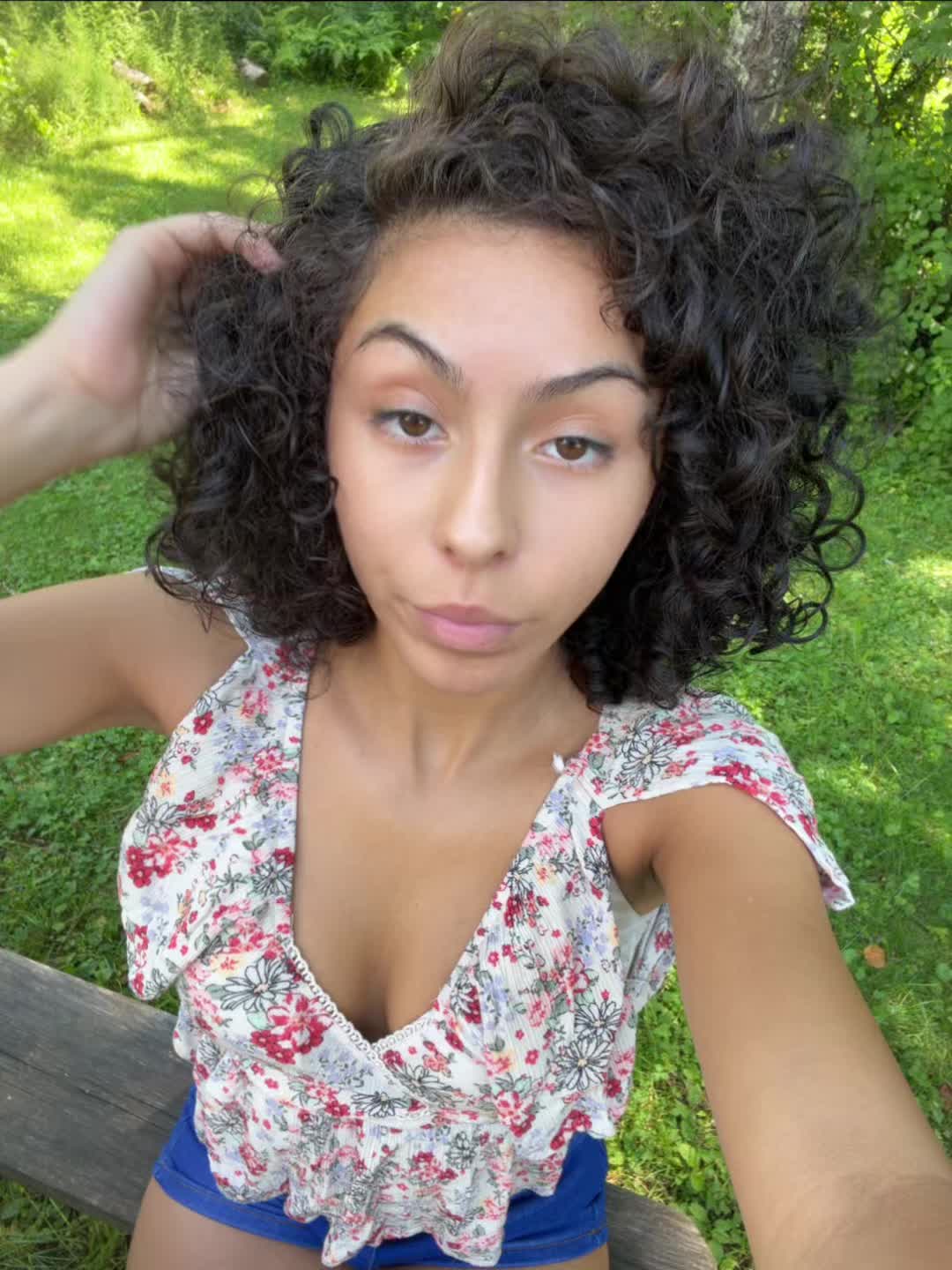 @Victoria