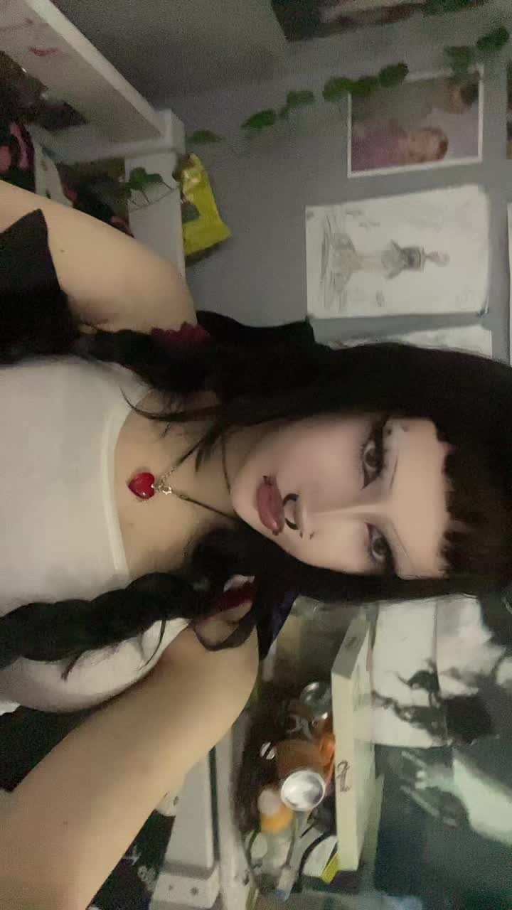 @𝒩💋