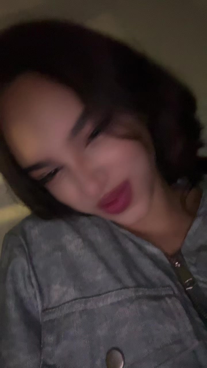 @Adrina Afshar