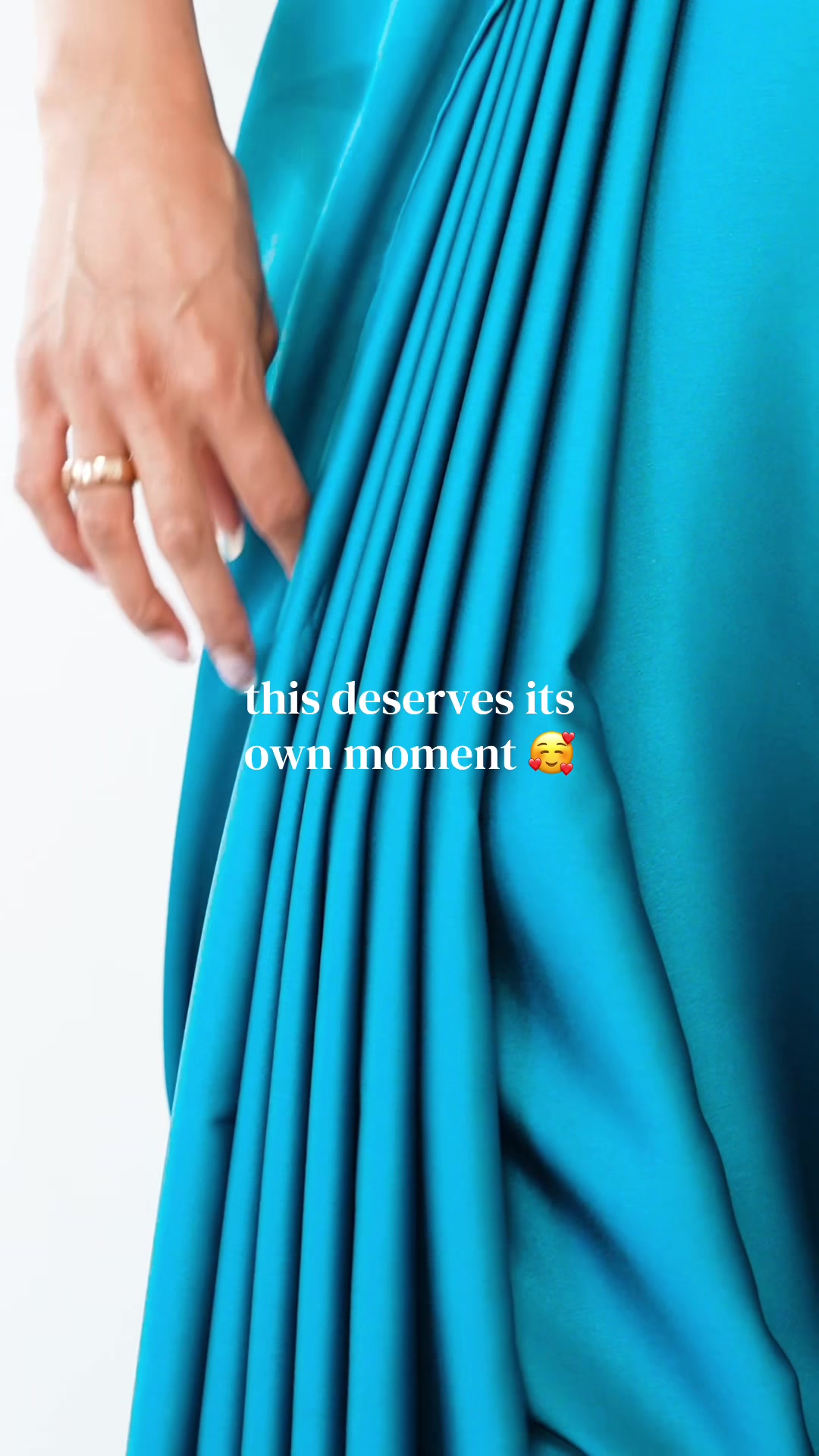 @TiaBhuva.com
