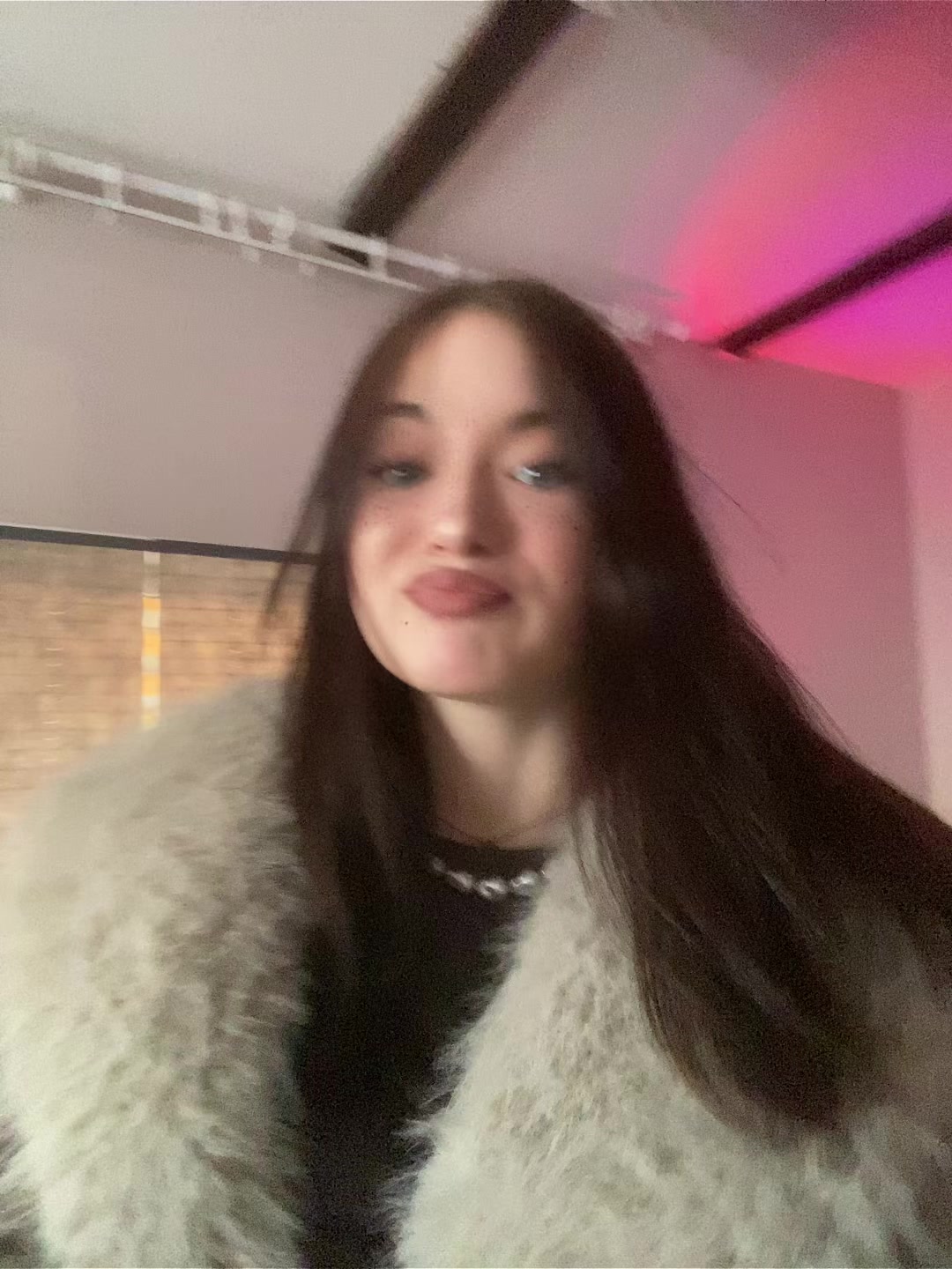 @аполлинария