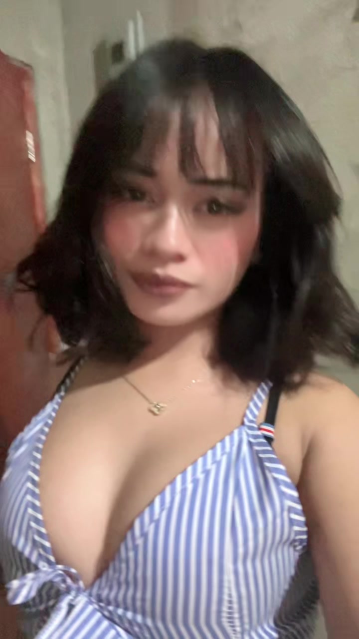 @~