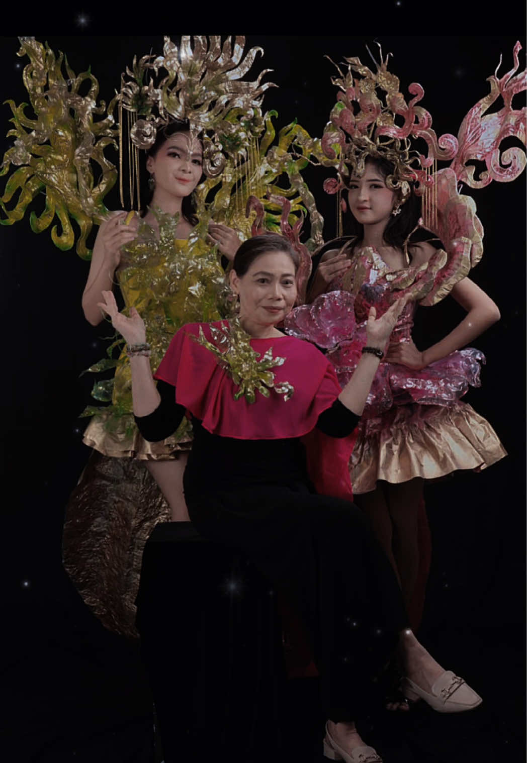 @dani art recycle costume