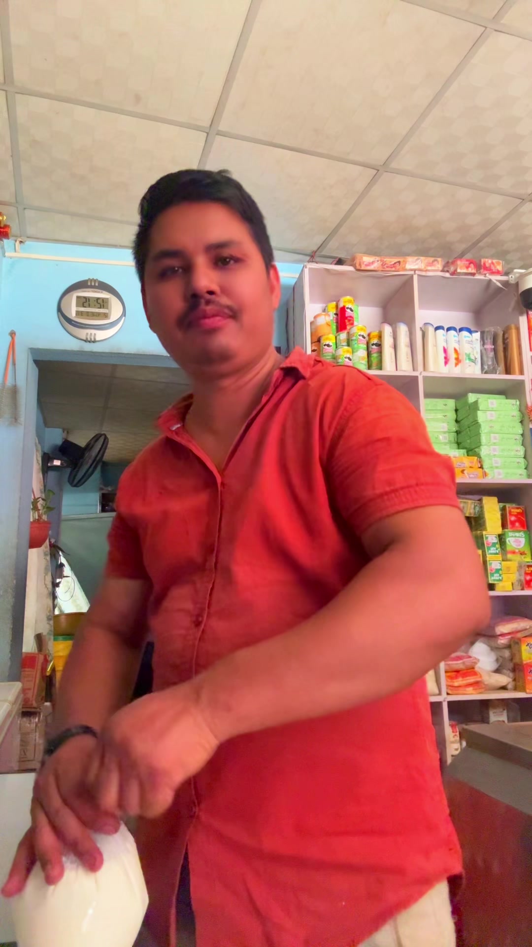 @मोरो हिरो राज🇳🇵