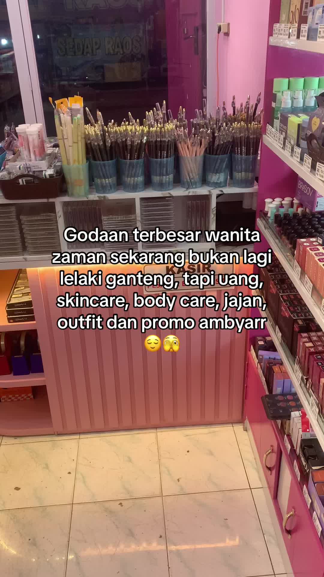 @RaraBeauty_Comal