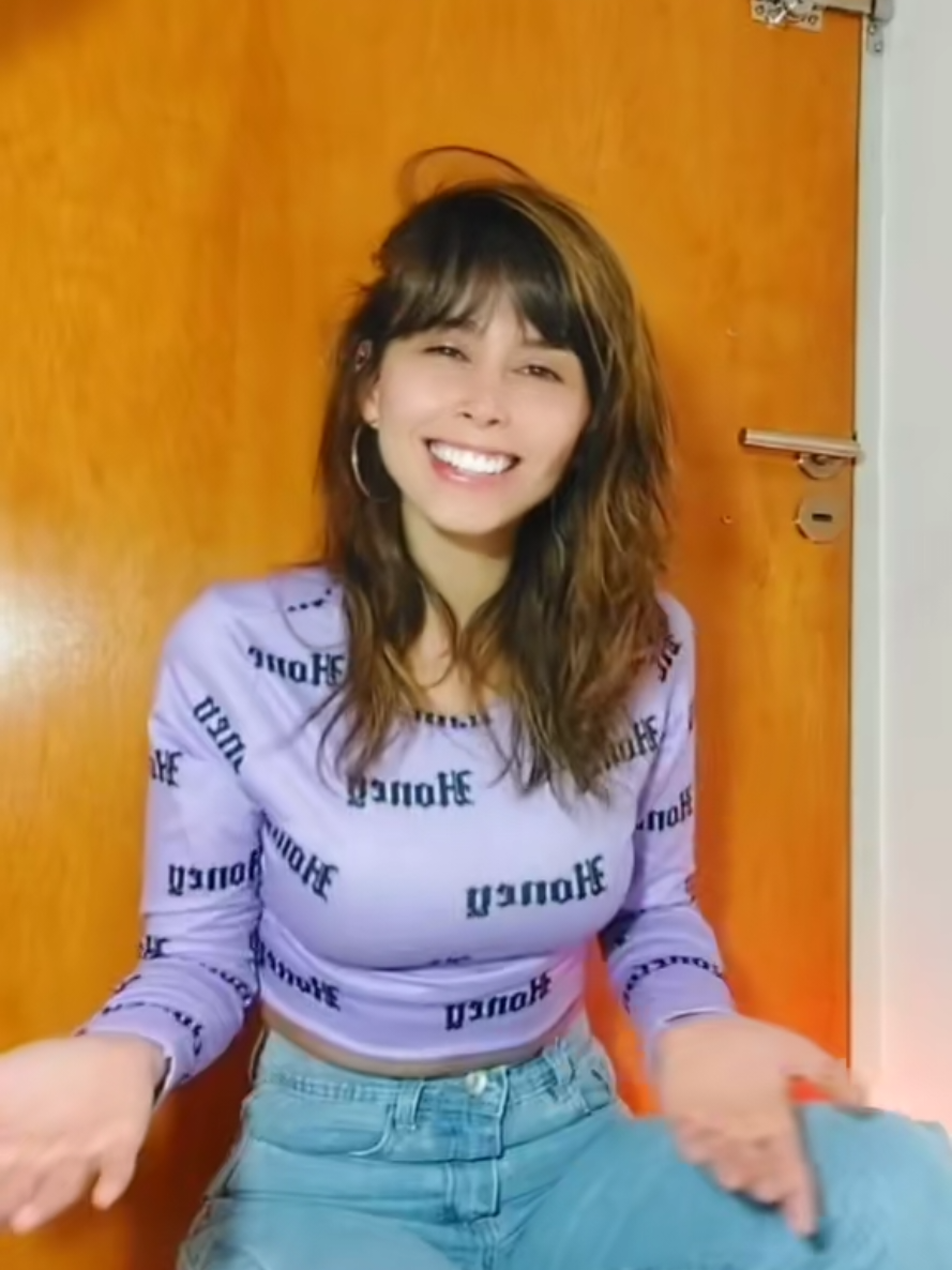 @Malu 💜