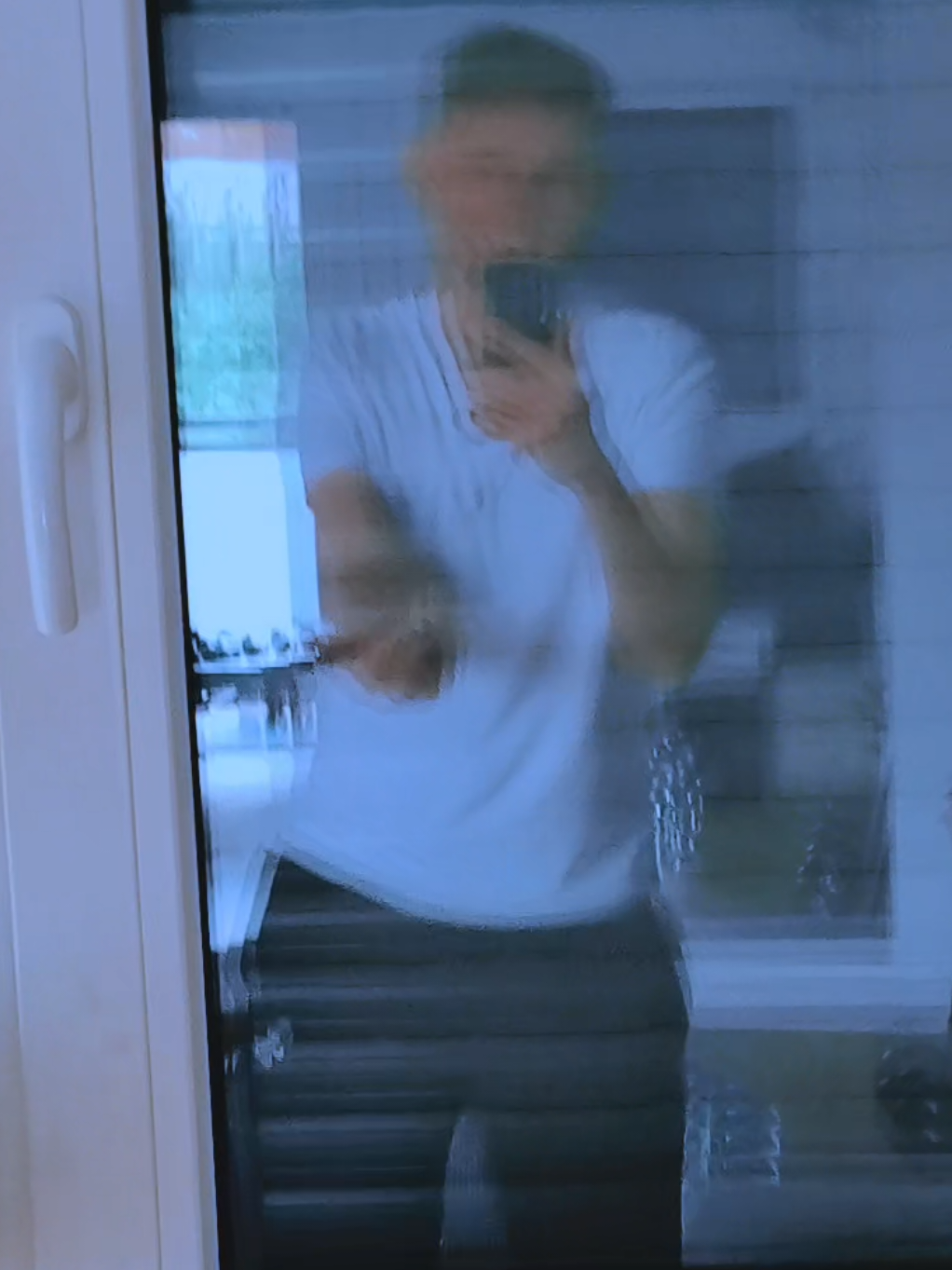 @𝐌𝐨𝐰𝐛𝐢𝐞🔥