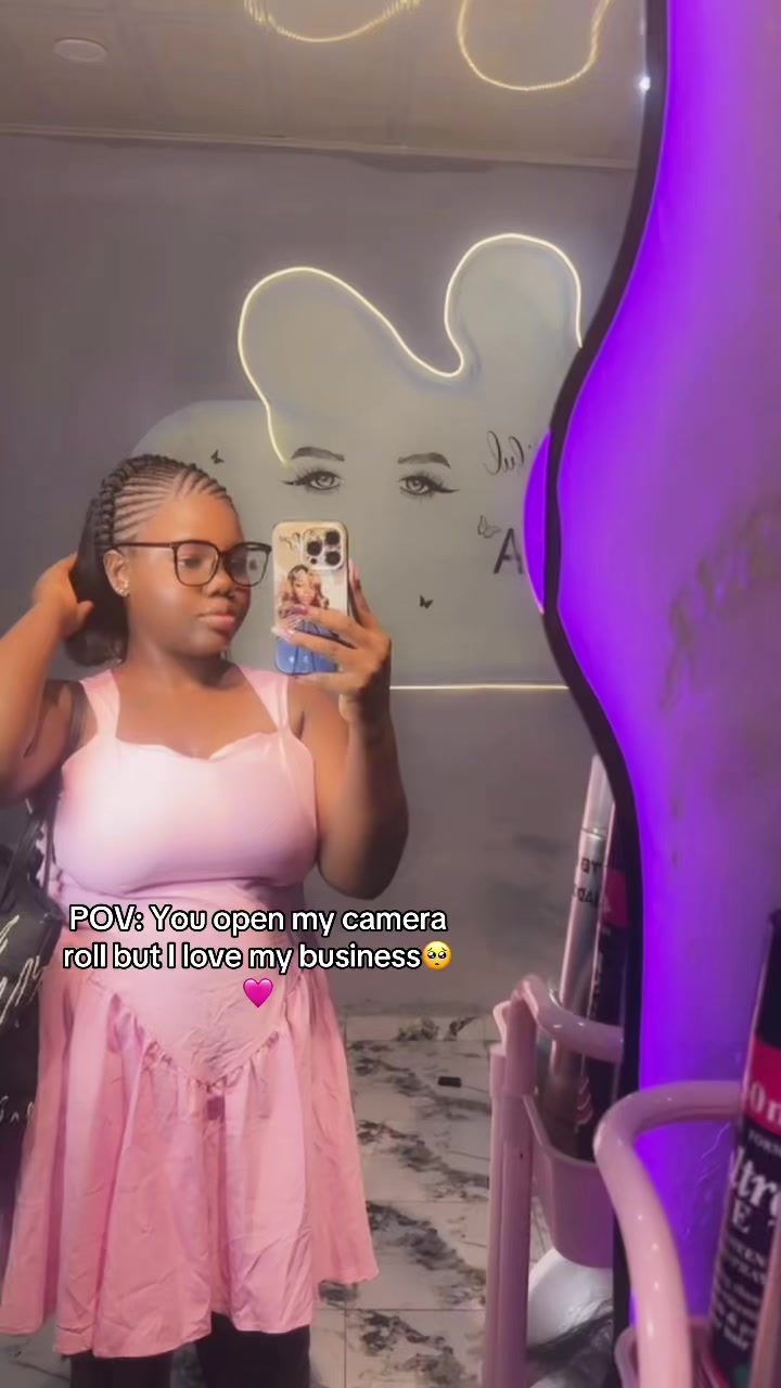 @Different~Berry~Hairs🛍️😌💕