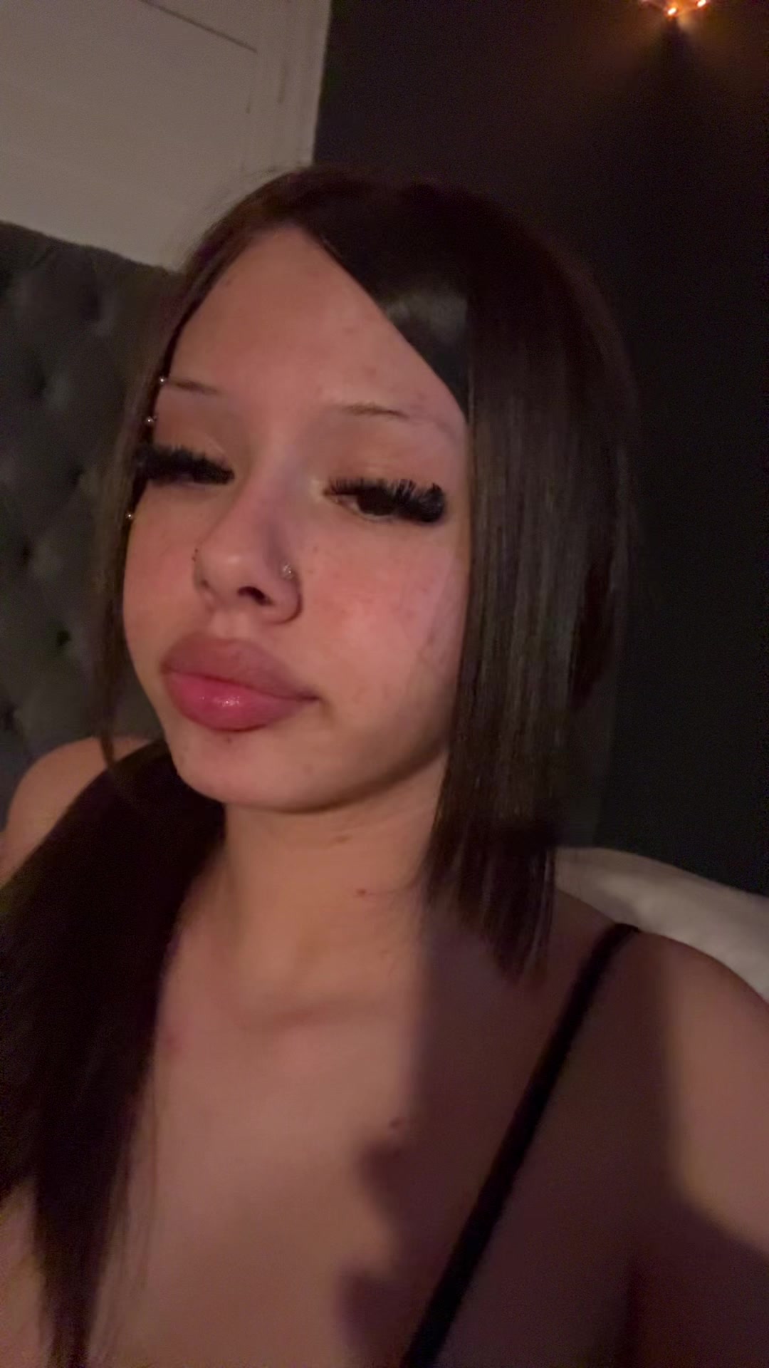 @⃟