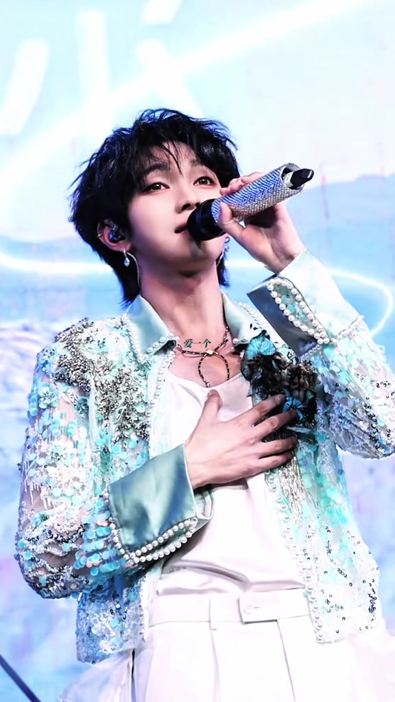 @🍁 𝐏𝐬𝐬𝐜𝐠𝟐𝟖𝟎𝟏_叶皓然 🦋