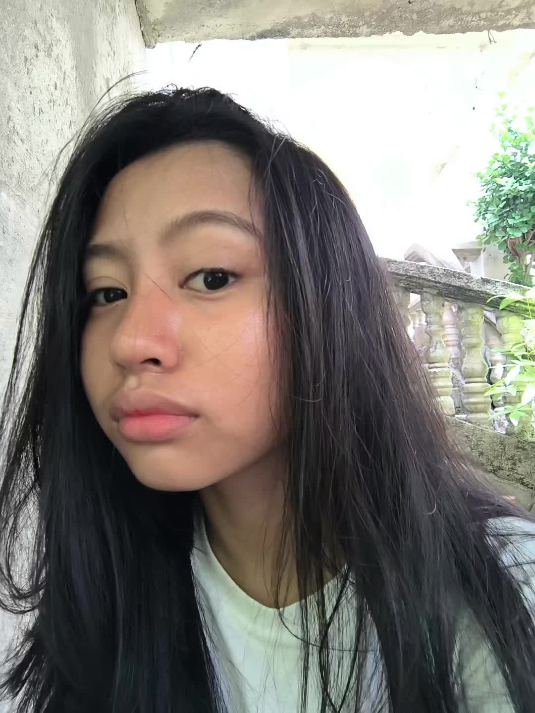 @Ella