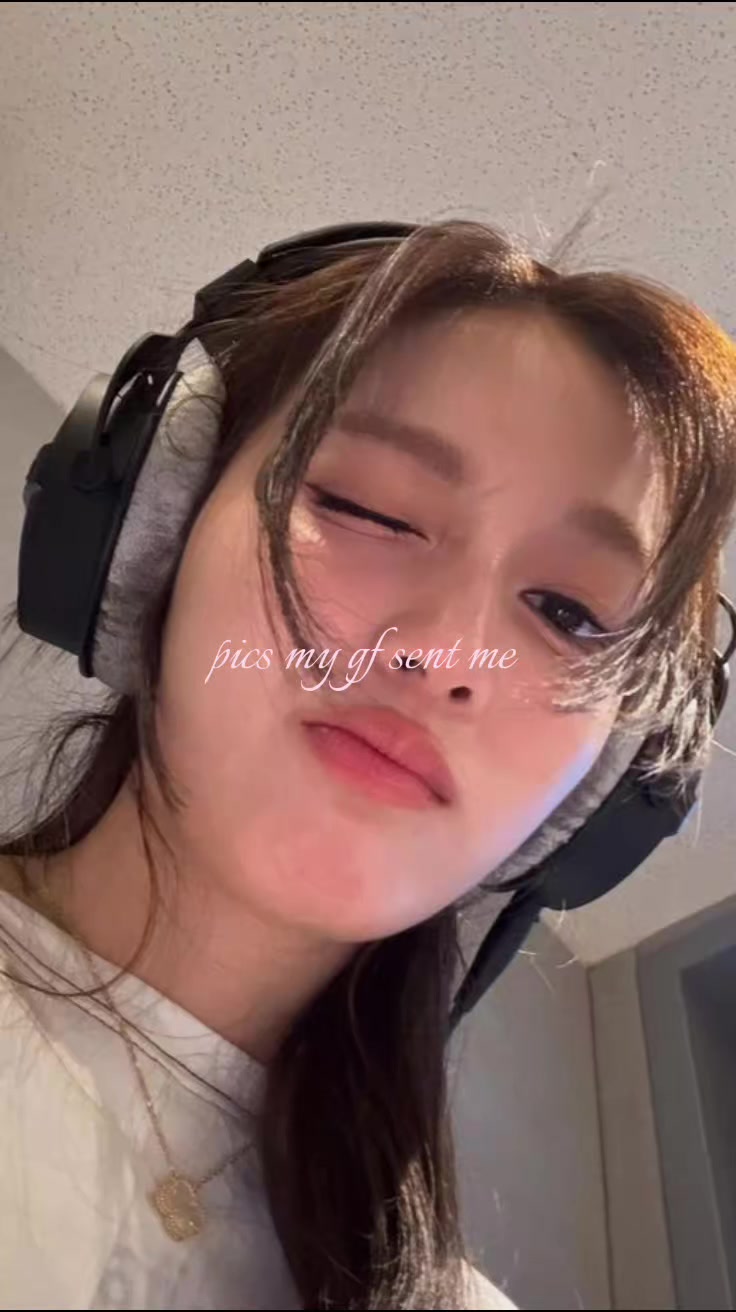 @𝐕