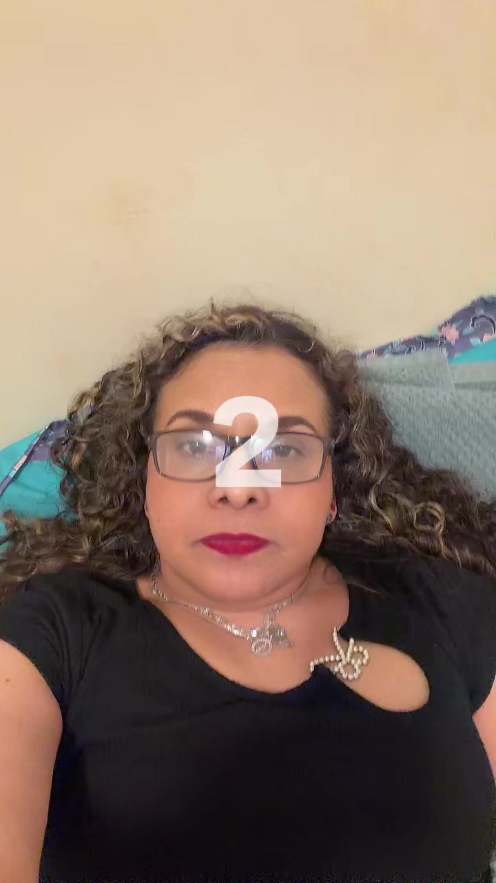 @Sofia Hernandez8072