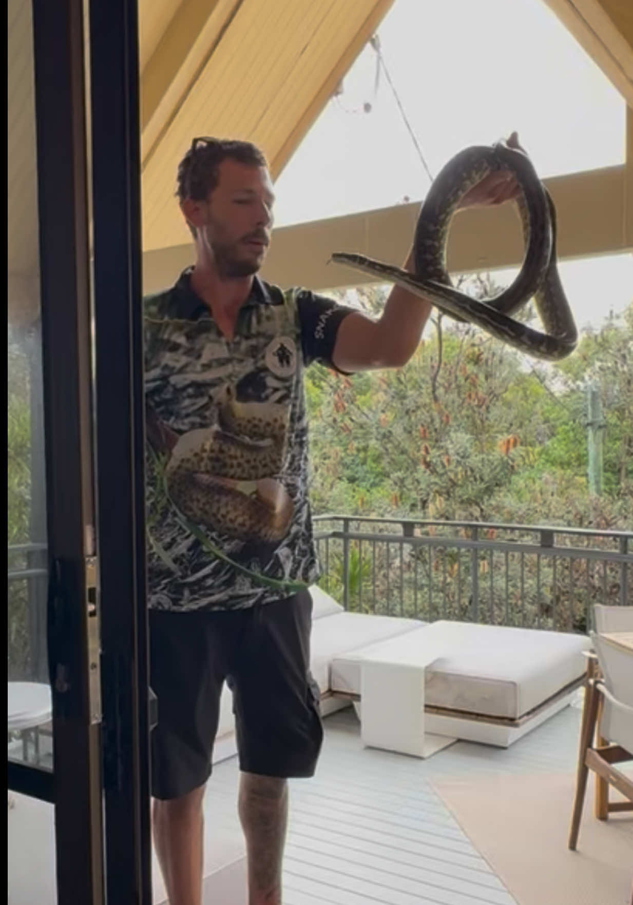 @Snake Catcher Dan