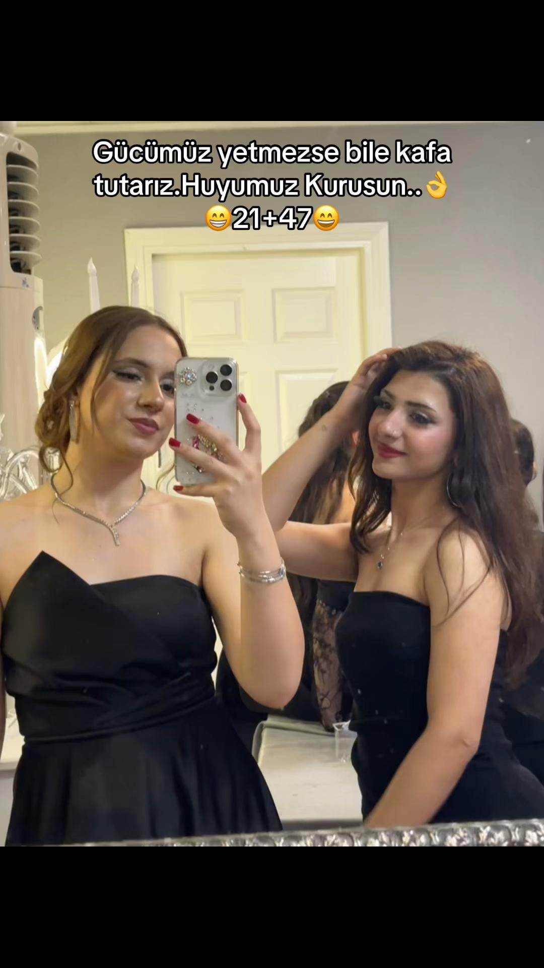 @B.B