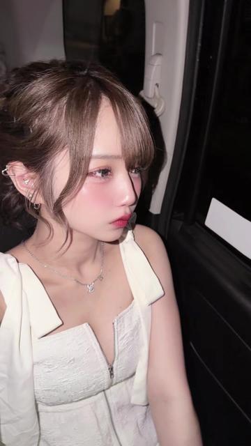 @えま
