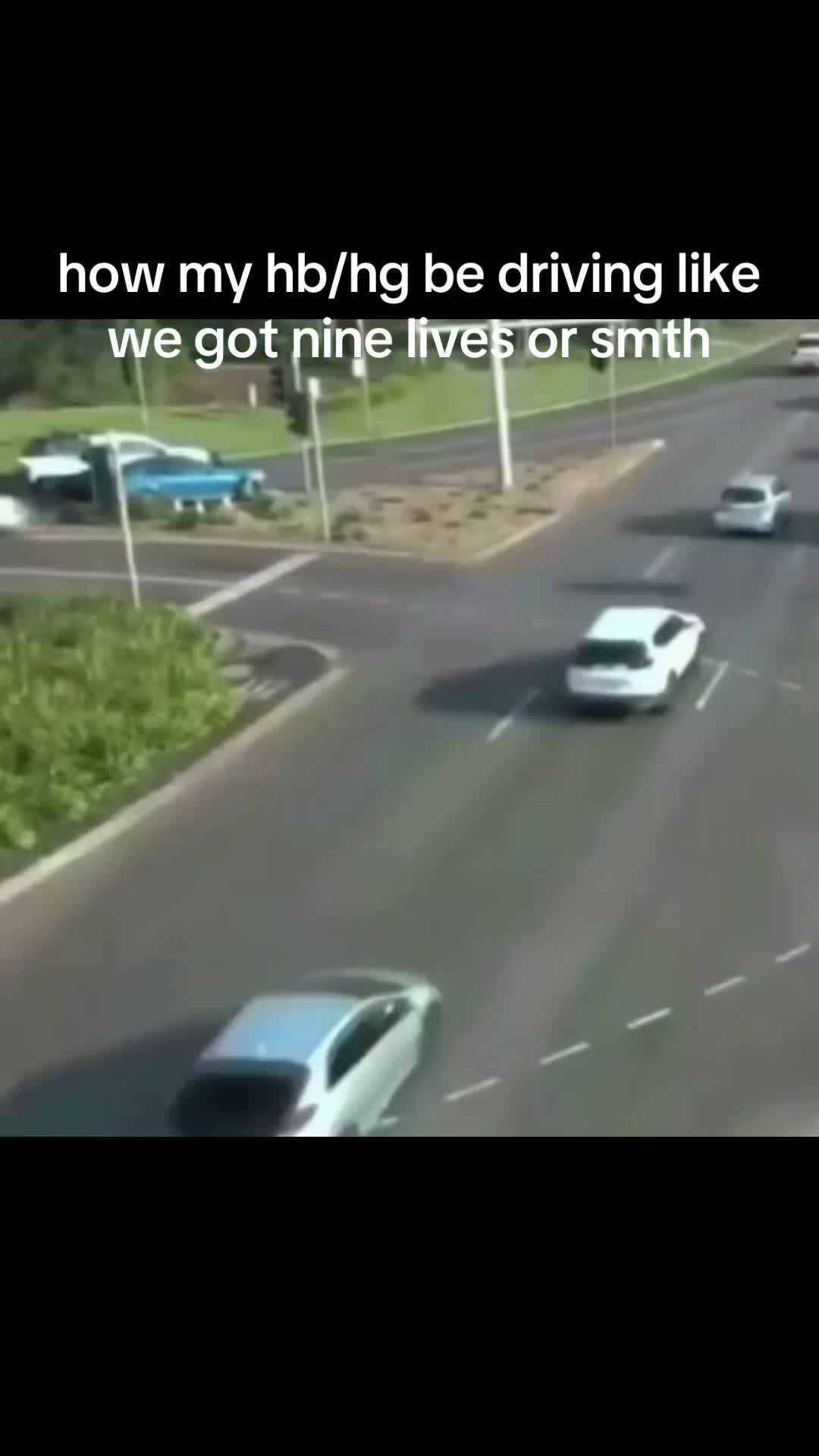 @dihmos
