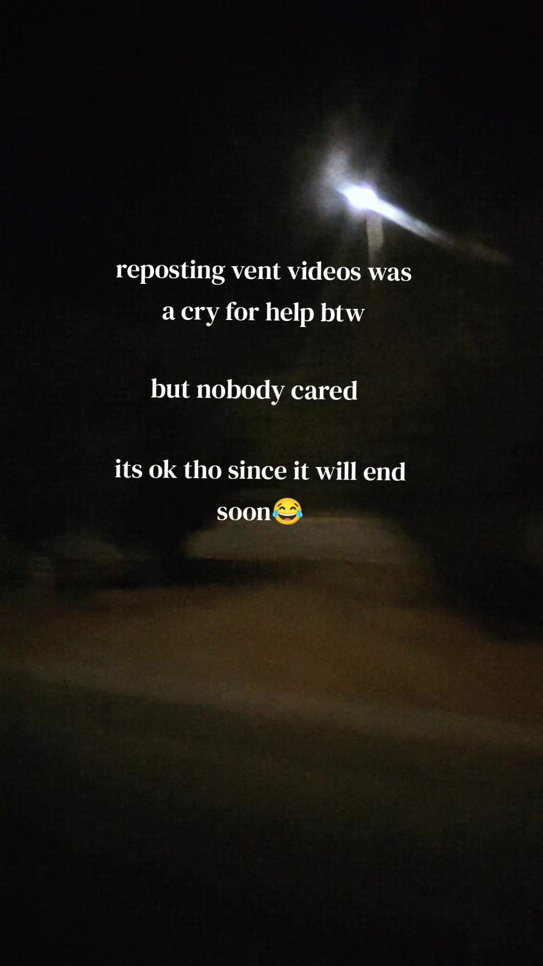 @୧ ׅ 𝒫ℴ𝓁𝓁𝓎 ⊹ ۫ . 🍁 ♡ ۪ ੭