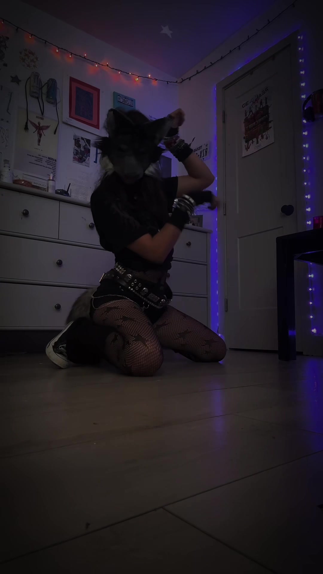 @⦻ ᴀʟᴇx/ᴋɪᴄʜɪ ꩜ ˙⋆✮