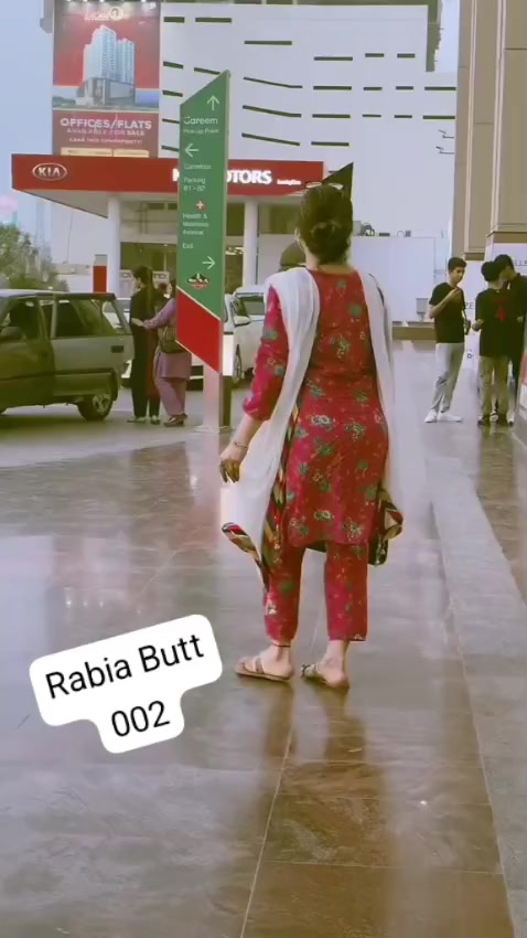 @Rabia Butt