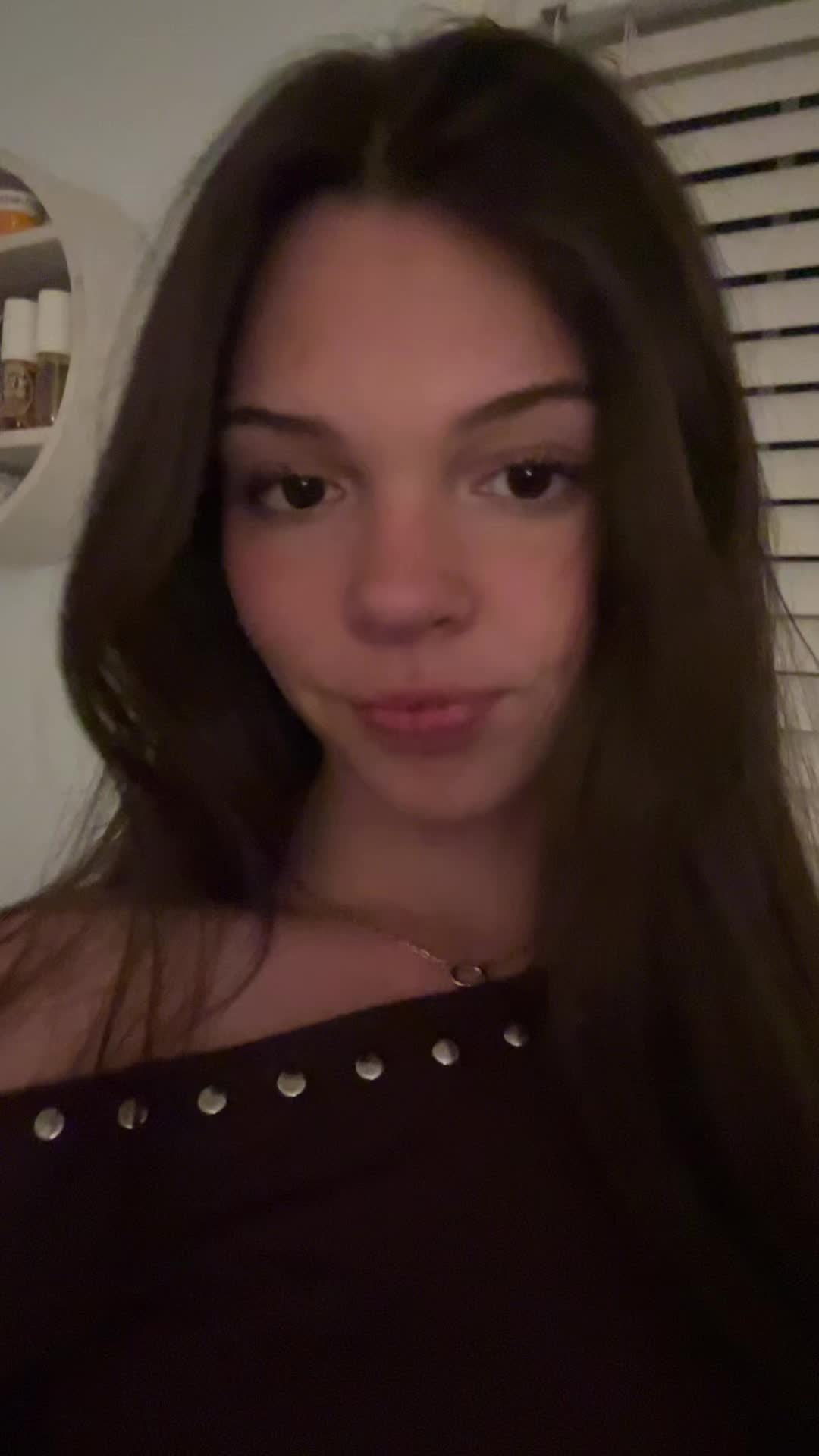 @LILY
