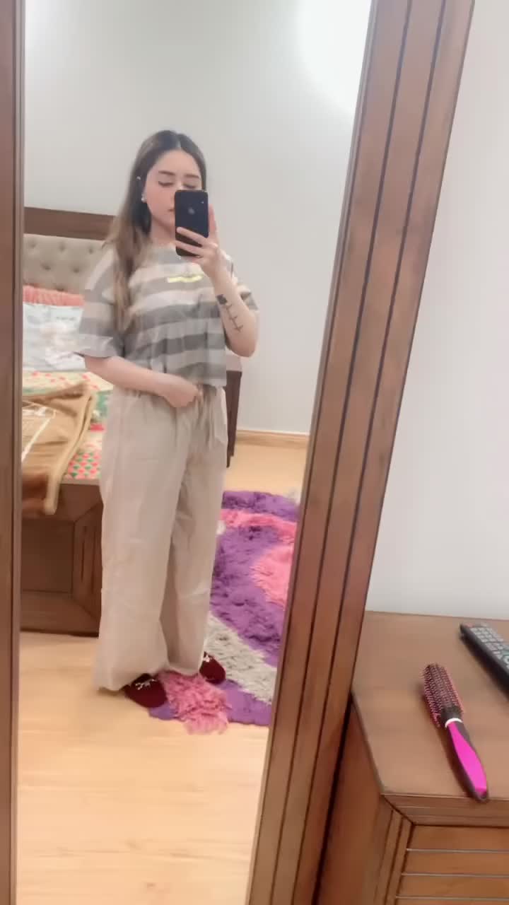 @iqra_khan