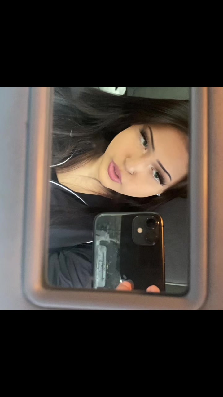 @Melissa Jade メ𝟶