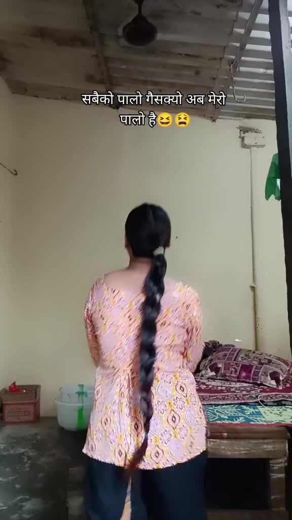 @Miss thapa 💋🤞