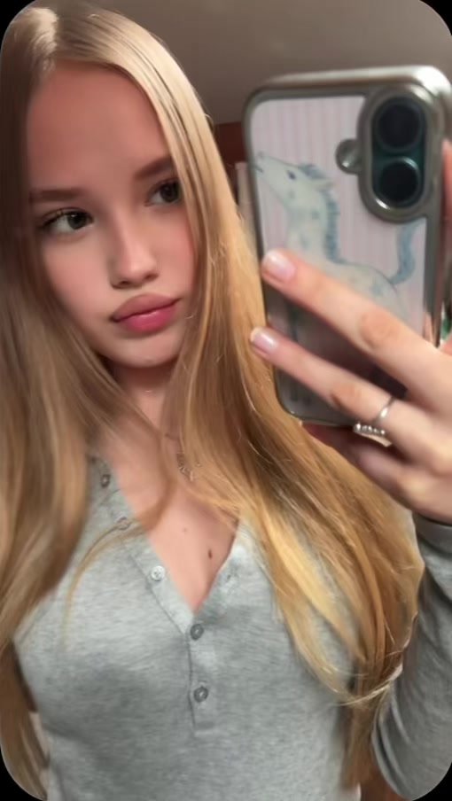 @HeavenlyBlonde