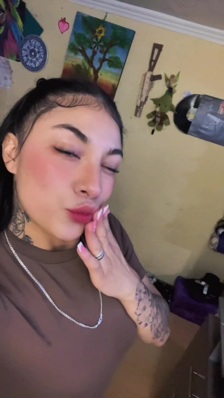@ALEJANDRA H.🌻