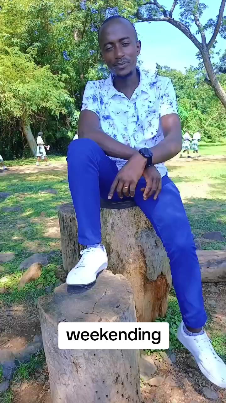 @Cyprian The slim Boy