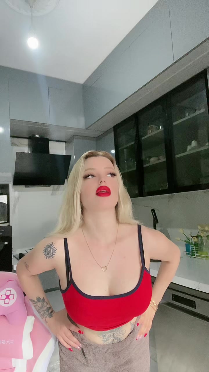 @İREM AKY&Uuml;REK