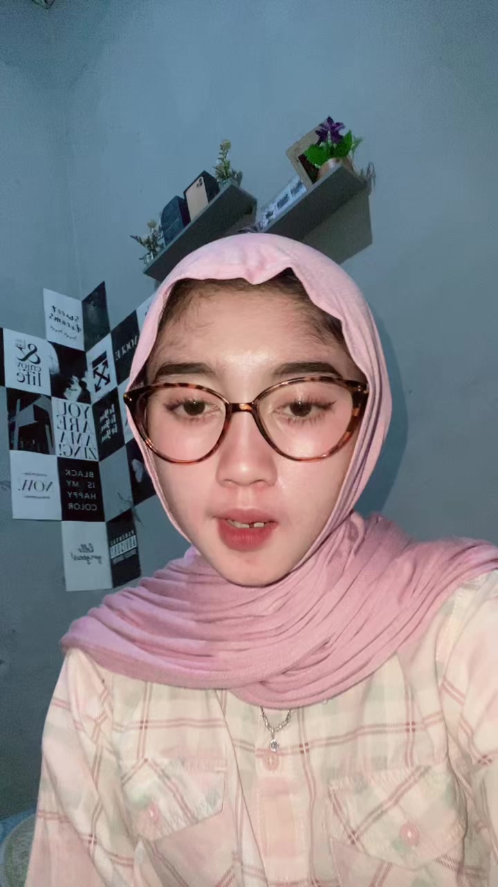@nisrinn_14