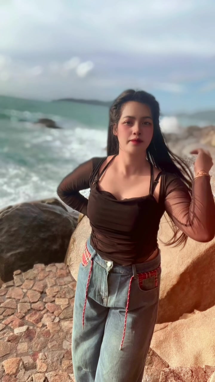 @ฮาบีบี้ 1 9 9 4🧕🏼😈
