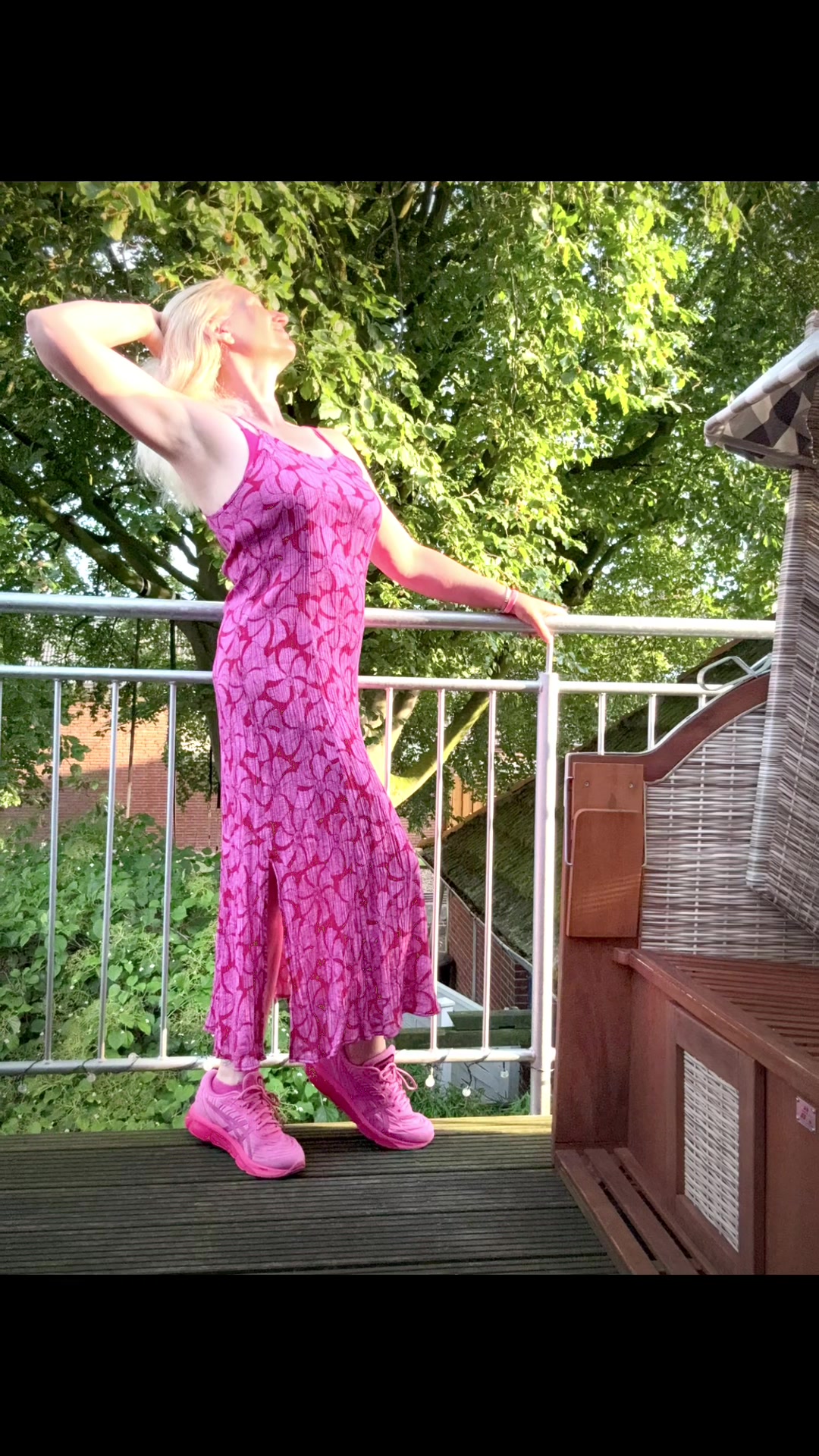 @Eva Pink