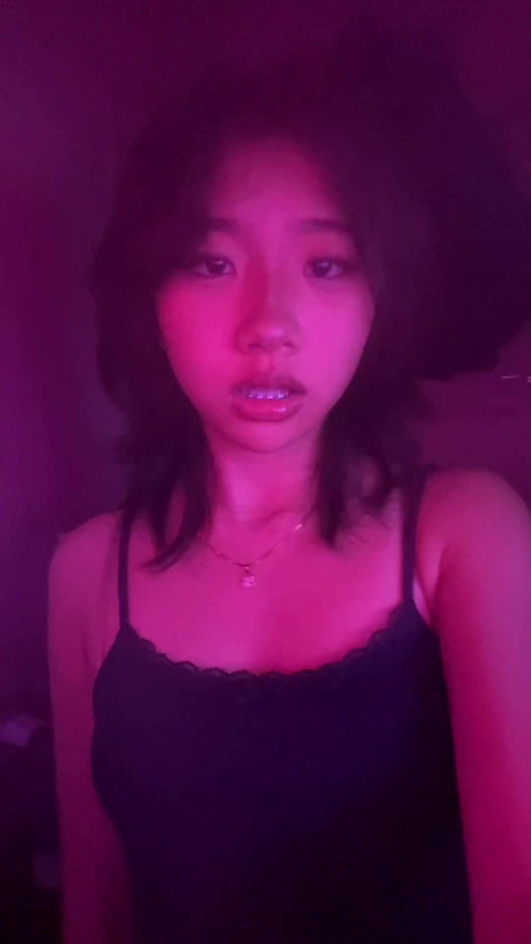 @sarahtrnz