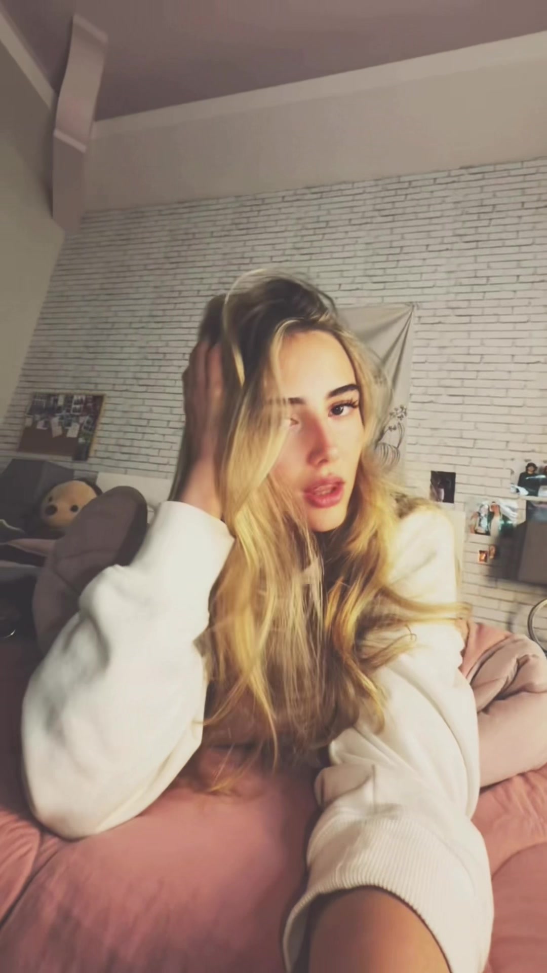 @Elsitaaaaa