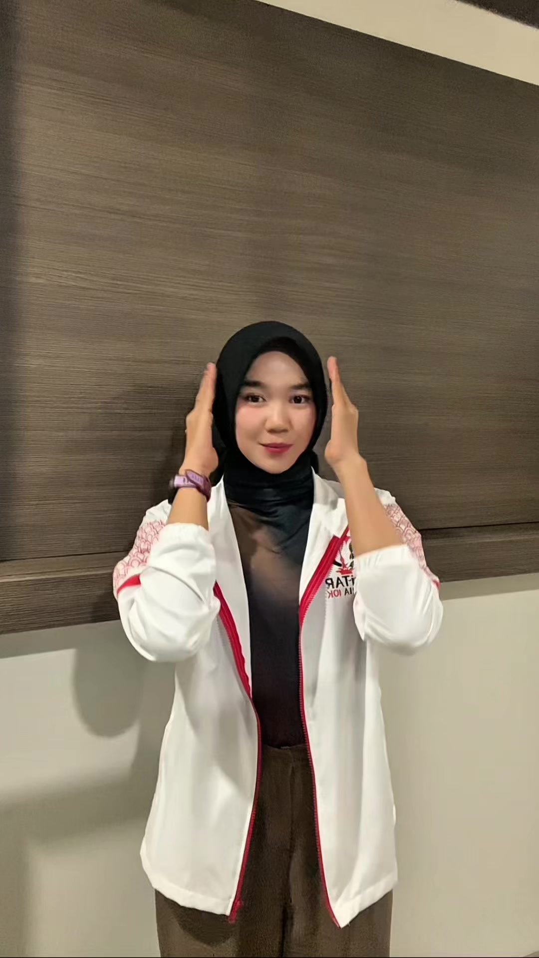 @aviayaaa_