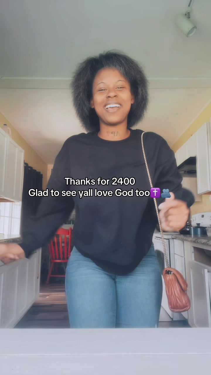 @therealmiaunna